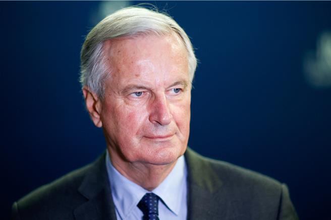 法媒指出，没意外的话，9月才上任的巴尼耶政府，将会在明（4）日或稍晚被推翻。（路透社）