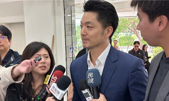 台北市长蒋万安3日表示，针对跨年疏散策略，已经于市政会议中裁示由副市长李四川担任PM，邀集相关局处针对疏散策略，制定可长可久的SOP制度。（丁上程摄）