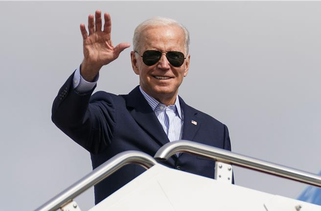 美国总统拜登赦免儿子韩特的「非凡决定」，暴露了民主党的深刻裂痕，这些裂痕正蔓延到公眾视野中，使该党在灾难性选举后的重建工作变得更加复杂。（路透社）