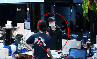 眼鏡男謊稱開鎖借錢！三重飲料店員挨騙2200元氣炸  網驚曝是慣犯