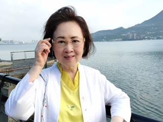 琼瑶公开信喊「超越病魔」 苏一峰曝痛苦末日：有些人恐惧最后任人摆布