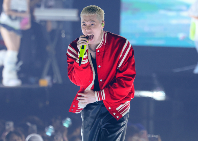 周汤豪上个月在台北小巨蛋演唱会，接连2天吸引满场歌迷到场朝圣。（图／中时资料照）