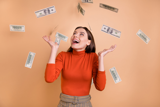 命理師點名龍、雞、羊、馬、兔5生肖2025年有機會大發財。（示意圖：Shutterstock／達志）