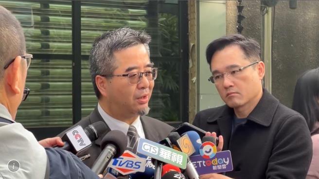 马英九基金会执行长萧旭岑痛骂王义川是不入流政客，遗憾大陆奥运金牌明年都不能来台泳渡日月潭了。（王惠慧摄）