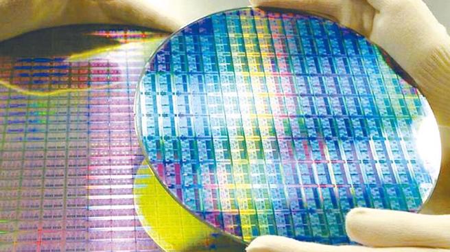 SEMI針對第3季半導體設備出貨報告指出，台灣銷售金額反超南韓居次，大陸仍積極擴廠金額達到129.3億美元。（圖／報系資料照）