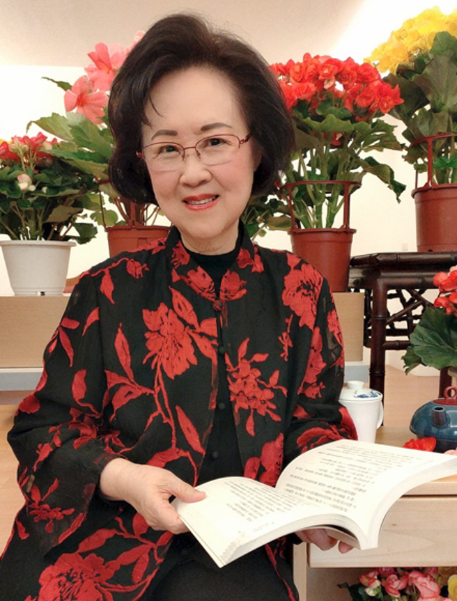 琼瑶阿姨今(4)稍早惊传轻生震撼各界。（翻摄琼瑶脸书）