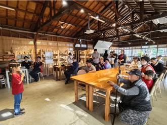 嘉市偏鄉兒童基金會舉辦影音分享會 鼓勵學童勇於表達