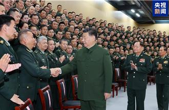 視察信息支援部隊　習近平：加速推動軍隊網路資訊體系建設