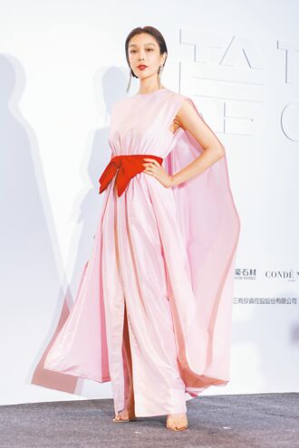 蔡淑臻時尚風格發光