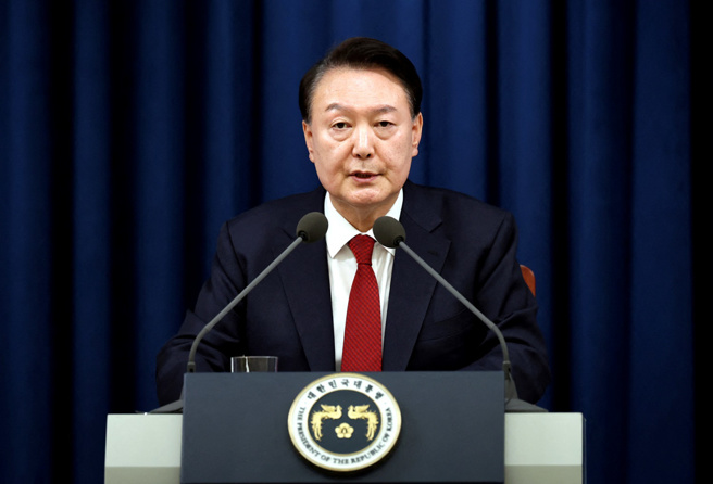 尹錫悅下台得自家先倒戈  南韓執政黨正式表態。(路透社)