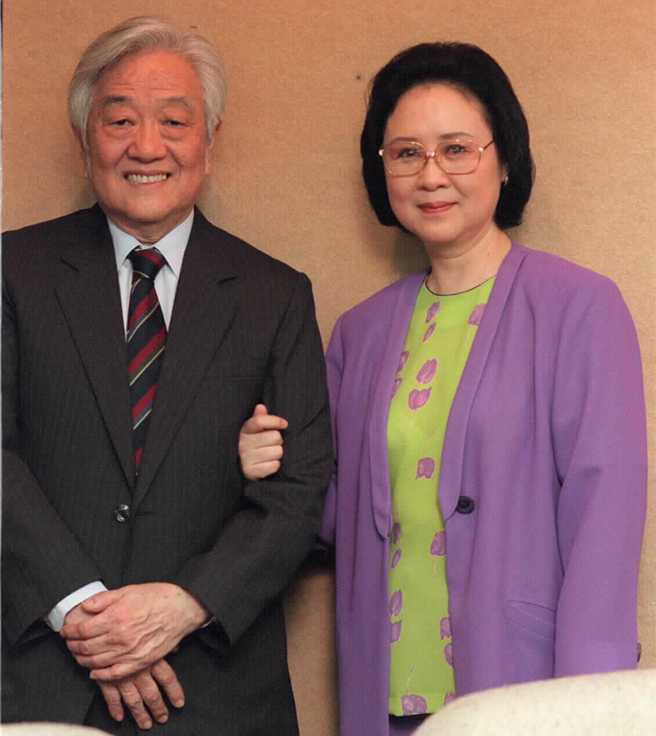 平鑫涛与夫人琼瑶感情深厚。（图／中时资料照）