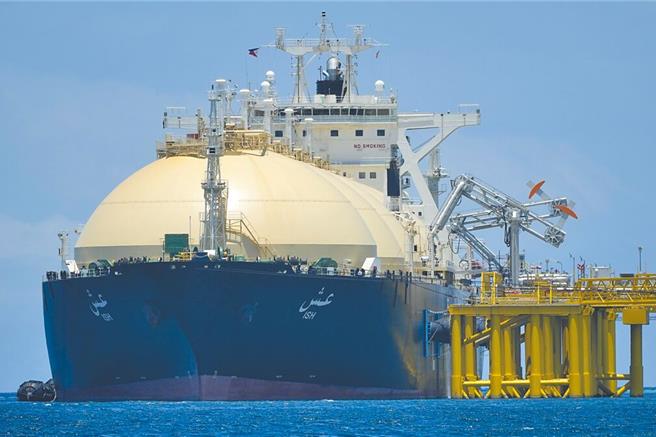 美国参议员沙利文最新建议台湾可向阿拉斯加採购天然气，除深化美台战略连结之外，也以此吓阻防止大陆进行对台能源封锁。（美联社）