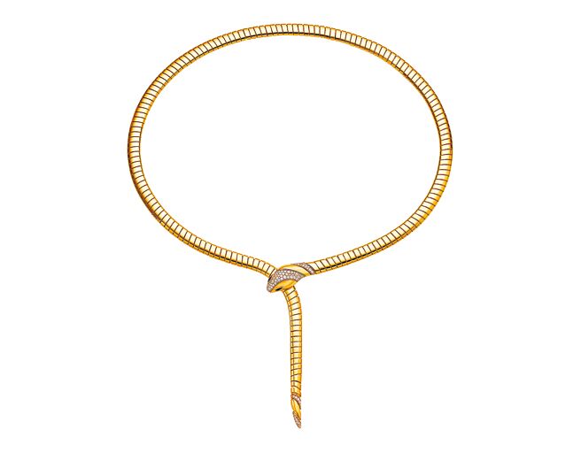 寶格麗Serpenti Tubogas系列黃K金鑲鑽項鍊。（BVLGARI提供）