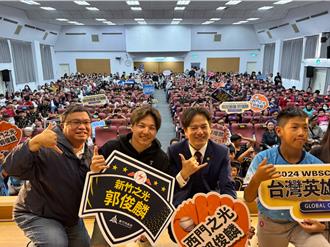 現身英雄見面會！郭俊麟勉勵學弟「英文」最重要