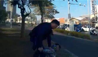 高雄賣花阿婆遭當街拳腳相向 竟是逆子疑討錢不成動手