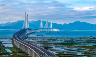 世界跨徑最大三塔公路斜拉橋   粵港澳大灣區黃茅海跨海通道將通車