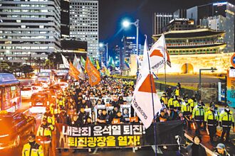 把反對黨當敵人 淪國際笑柄