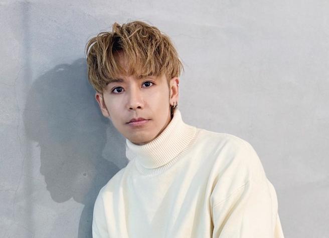 鼓鼓分享与爱犬私下互动。（相信音乐提供）