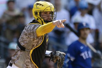 MLB》昔被洋基放棄 明星捕手桑契斯今加盟勁敵金鶯