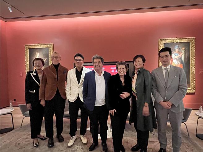 联聚文教基金会12月8日在国家歌剧院举办「联聚与谈会」，邀请来自义大利米兰的ACPV ARCHITECTS主席Antonio Citterio、执行长Patricia Viel，以「Sculpting the City 美学造市」为主题与谈。（林欣仪摄）