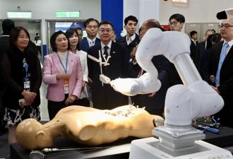 2024「台灣醫療科技展」落幕 卓揆盼增進國際合作