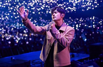 周杰倫遭轟「鐵粉沒票進場還被調侃」 網揭搖滾區6成是這3類人