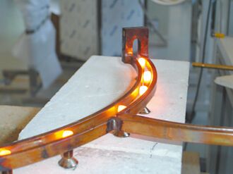 大憲高週波熱處理技術 助螺絲業升級