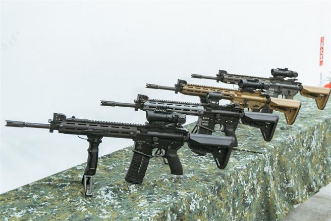  自枪所紧锣密鼓实施T112步枪生产线整备，肆应明年即将量产的庞大需求。（记者陈怡璇摄）