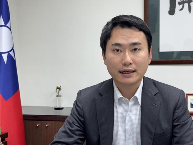 前立法院长王金平提出「两岸治权互不隶属，主权同而不分」，民进党立法委员陈冠廷今（9）日针对王的论述提出严正看法，强调此一说法令人忧虑且遗憾，恐对台湾在国际社会的地位造成负面影响。（本报资料照）  