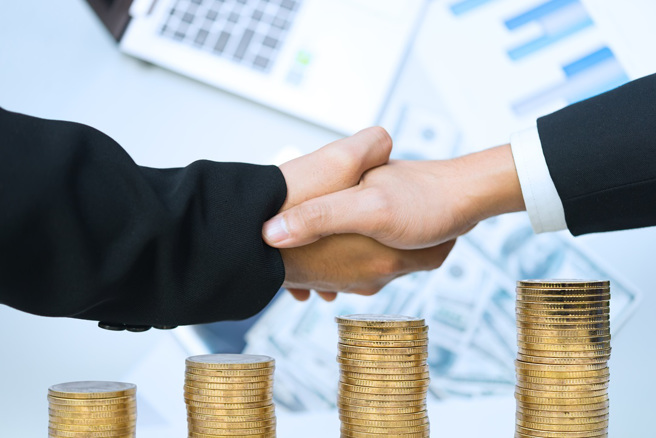 生肖属龙、虎和鸡的人在12月下旬有贵人相助，让财运锦上添花。（示意图：Shutterstock／达志）