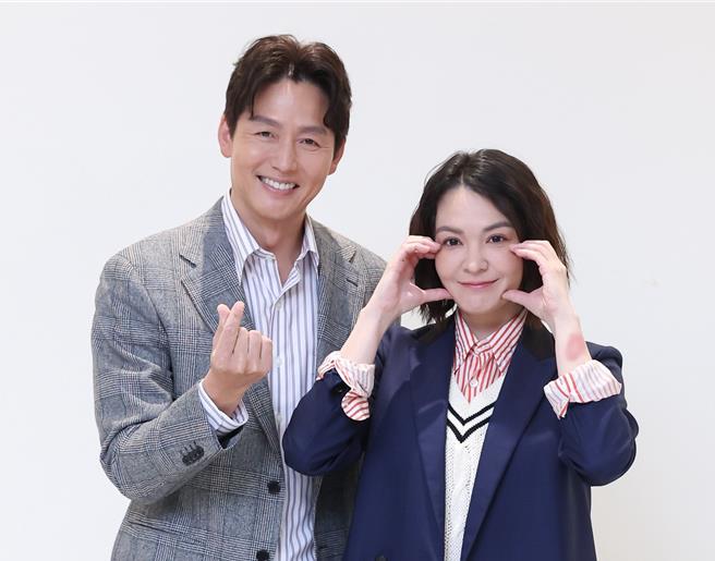 李廷镇、张榕容一起拍摄《整形过后》，9日合体受访。（陈俊吉摄）