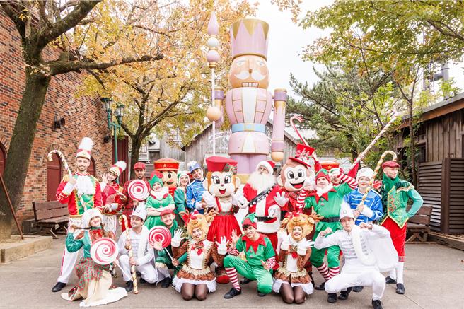六福村「童话耶诞派对」开跑，迎接即将到来的年底旺季。(六福旅游集团提供)