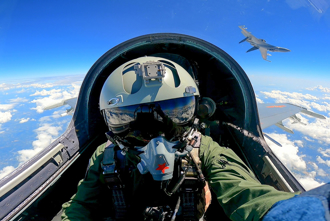 大陸軍演升級？59共機艦侵擾台海   戰機集中東海操演