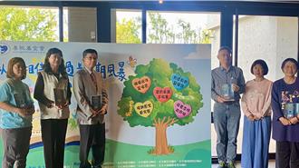 說不出口的收養真相 善牧出新書助養父母渡過青春期風暴