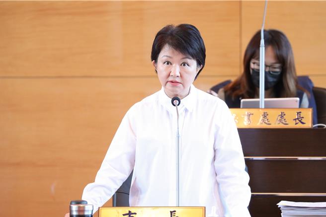 台中市长卢秀燕10日指出，大巨蛋地点已相当缩小，依目前进度，不用两年就可公布地点。（陈淑娥摄）