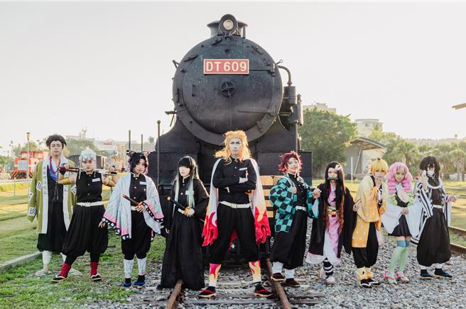 「驳二动漫祭」将于本周末登场，哈玛星復古火车将成Coser们重现动漫画面的最佳场景。（高雄市文化局提供／任义宇高雄传真）
