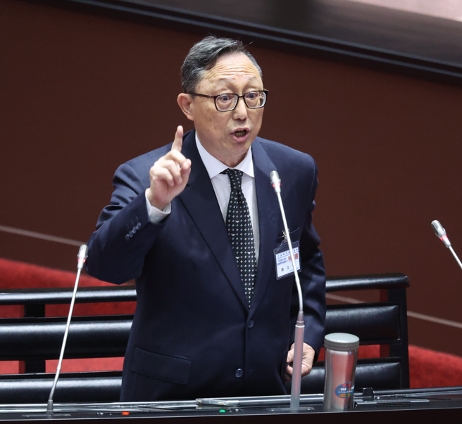 立法院10日進行司法院長、副院長及大法官人事同意權案資格審查，司法院副院長被提名人姚立明前往備詢。（姚志平攝）