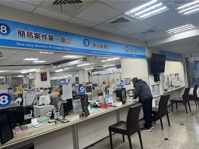 「地籍异动即时通」可随时掌握名下不动产异动的第一手资讯，随着诈骗横行，桃园今年已增至3万件免费申请。（黄敬平提供／蔡依珍桃园传真）