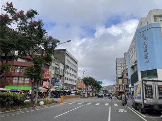 新明市場大變身！張善政鐵腕整頓 市民留言讚施政有感