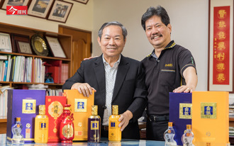 汽車活塞環龍頭「不務正業」賣白酒 怎做到獲利翻3倍？