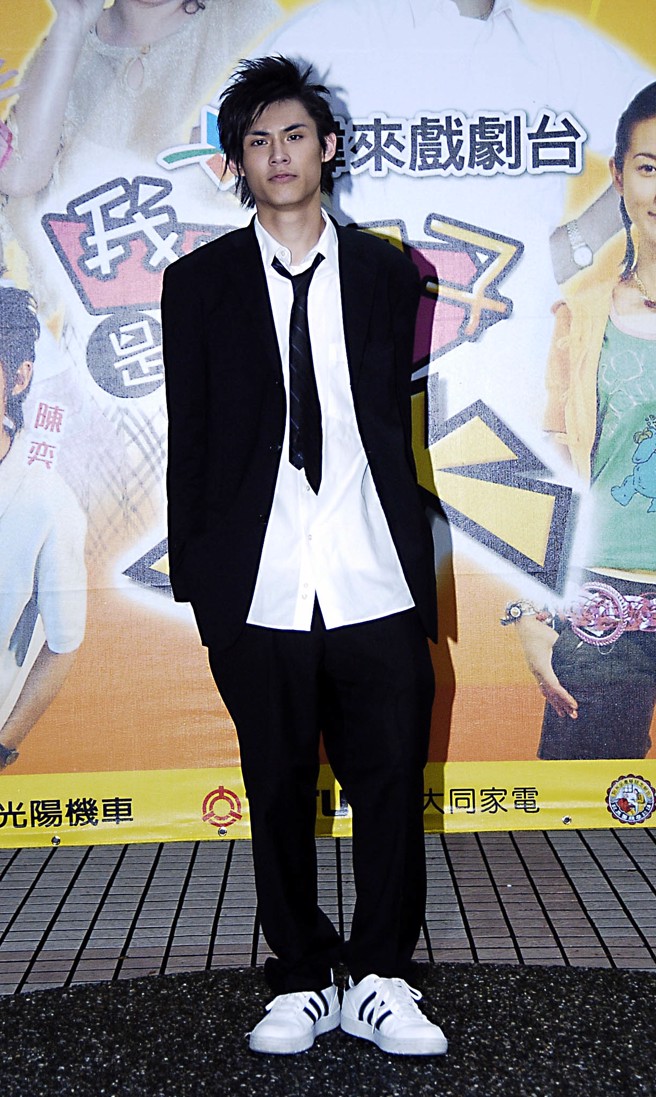 陈奕以帅气外型闯荡演艺圈，一出道就掳获不少女粉丝的心。（图／中时资料照）