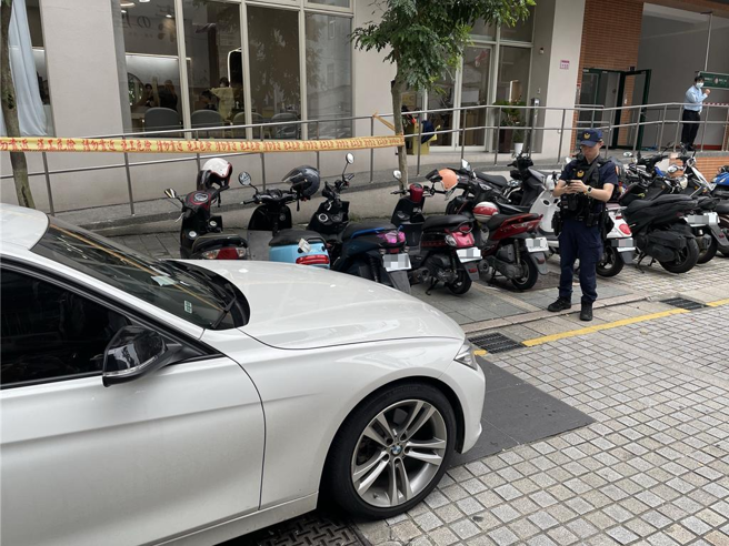 警方取缔违规车辆。（图仅示意，非本案新闻 / 报系资料照）