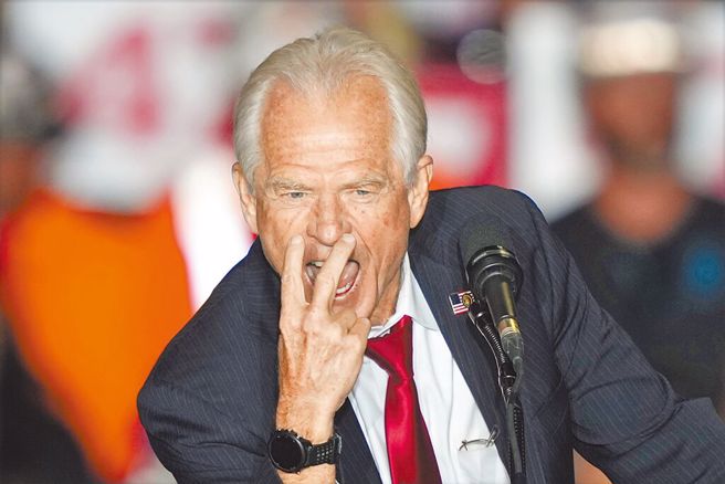 美国总统当选人川普将任命非主流经济学家纳瓦罗（Peter Navarro）担任白宫高级贸易暨制造顾问。图／美联社