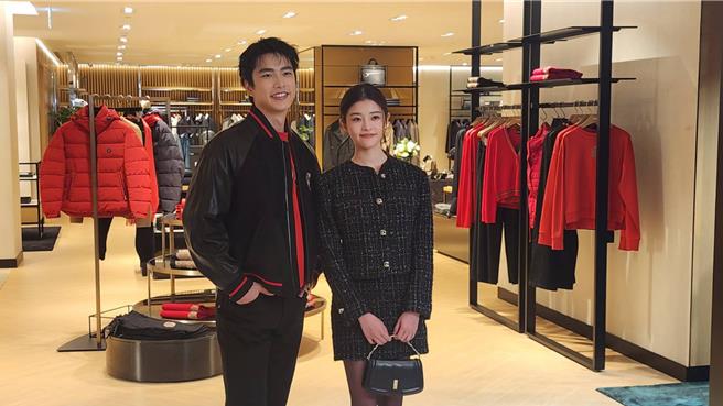 BOSS全新概念店今（11）日开幕，力邀人气男星曾敬骅、詹子萱站台。（柯宗纬摄）