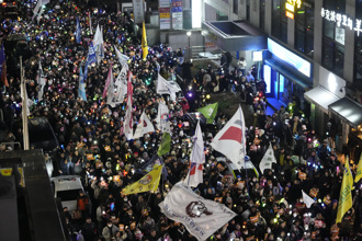 尹錫悅寧遭彈劾不下台「那誰當家」？外媒一問傻眼