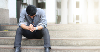 陸官二代被爸逼分手 失戀半年後才知「女友變繼母」