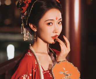 乾隆妓院門口對下聯 尺度太大 7字讓青樓女全臉紅