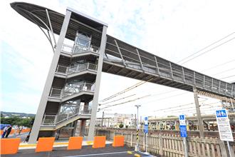 大甲火車站跨站天橋緊急按鈕反應慢半拍 警方到場要27分鐘