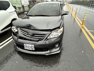 上班尖峰5車追撞　宜蘭葫蘆堵橋一度造成雍塞