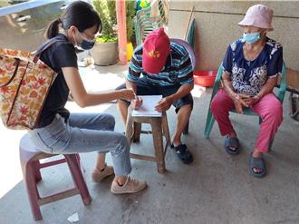 超貼心！屏東便民繳稅有遠距視訊還能「預約到府」